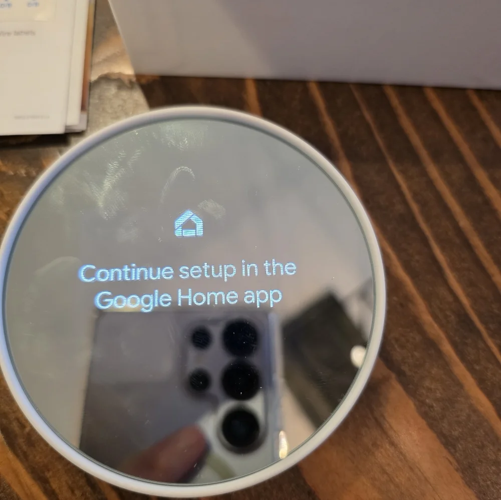 Google Nest Thermostat - Excellent Preowned Condition